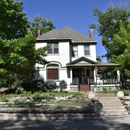 Downen House Bed & Breakfast Bed and Breakfast Pueblo Exterior foto